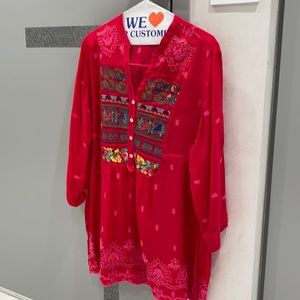 Very berry embroidery silk top